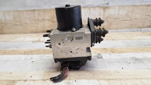 ABS-pump OEM 3C0614095E för VW Passat B6 2.0L Diesel image 2