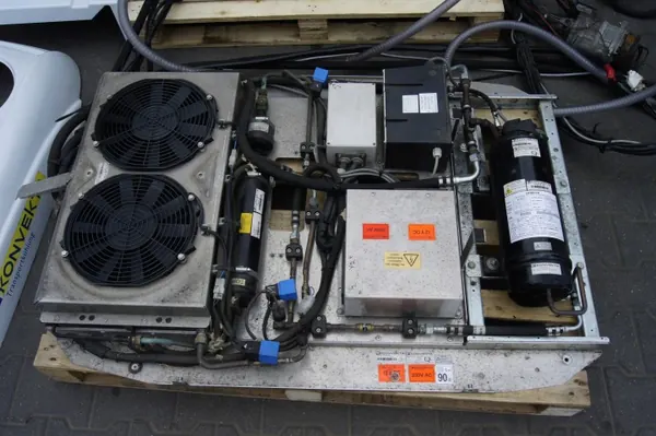 OEM bnt-402201-001 Compressor AC autocarro 15 m³ usado image 6