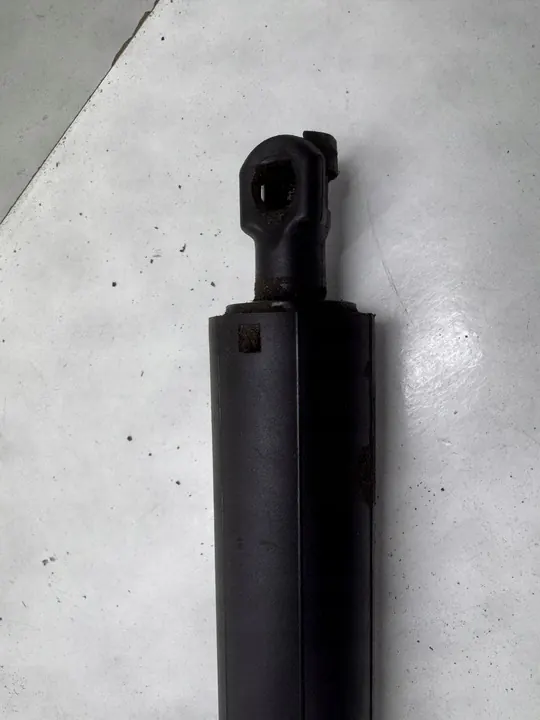 Jeep Grand Cherokee 2017 Baklucka Lyftstöd Vänster OEM image 5