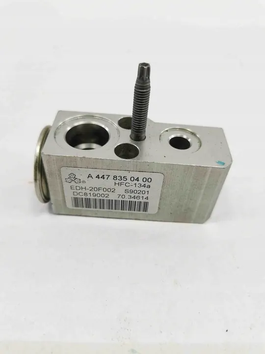 Ilmastointiradiatoriventtiili MERCEDES-BENZ VITO A4478350400 image 2