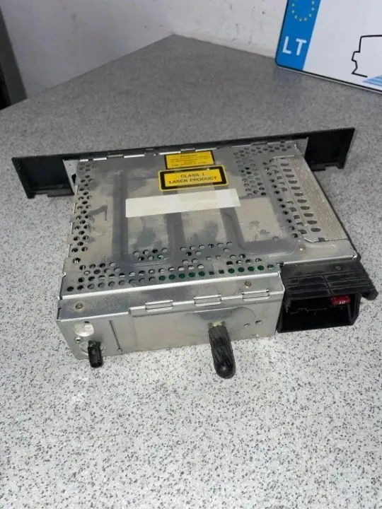 BMW CD/DVD-wisselaar OEM 65126908783 voor 5-serie E39 image 4