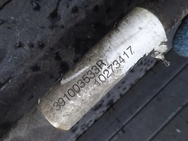 RENAULT FLUENCE 14r 1.5 DCI Höger Stödpelare OEM 391003533R image 5