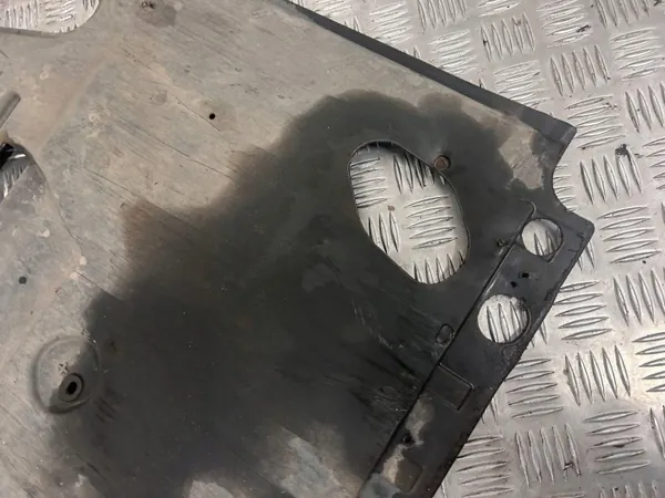 Cobertura caixa Audi A4 S4 B8 OEM 8K1863822K image 5