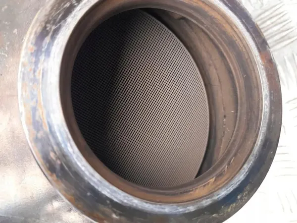 Katalysaattori OEM 05C131723 Škoda Fabialle image 3