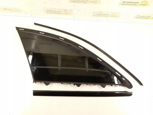 Achter zijraam links OEM A2056702112 Mercedes C AMG image 2
