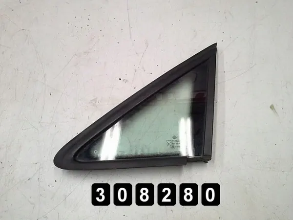 VW Touran Cuarto de Ventana OEM AM-308280 Usado image 2
