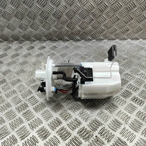 Brandstofpomp Mercedes GLE W167 2.0 3.0 A1674704500 image 5