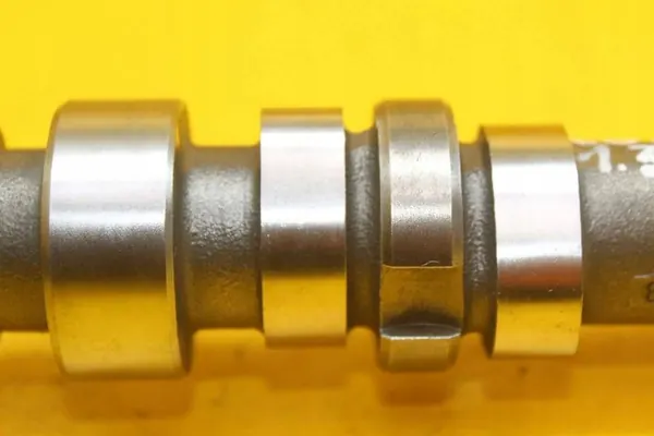 Árbol de levas de admisión Opel Corsa D Meriva B Combo 1.3 CDTI image 9