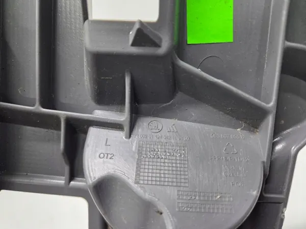 SKODA OCTAVIA 4 Deslizamento de montagem do para-choque esquerdo dianteiro 5E3807055B image 3