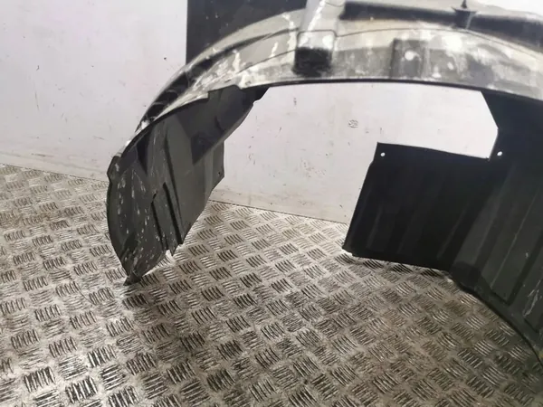 Suzuki Vitara (LY) 2019 Höger Framskärm image 2