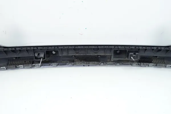 Audi Q2 81A S-Line takapuskuri OEM 81A807511B image 7