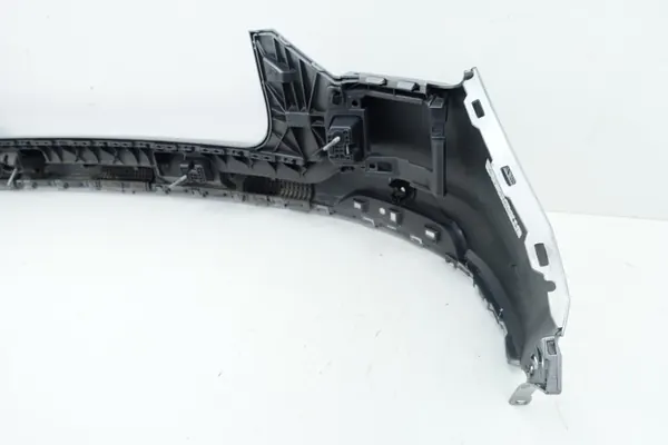 Audi Q2 81A S-Line takapuskuri OEM 81A807511B image 9