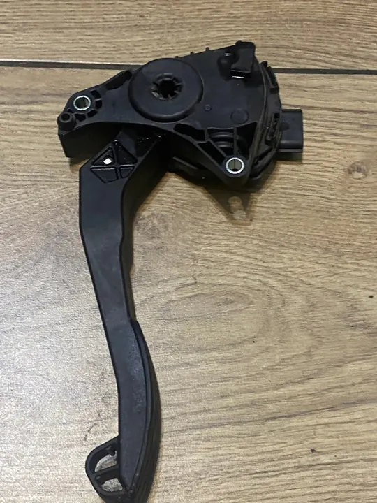 Drosselpotentiometer Renault Master III 2.3DCI image 2