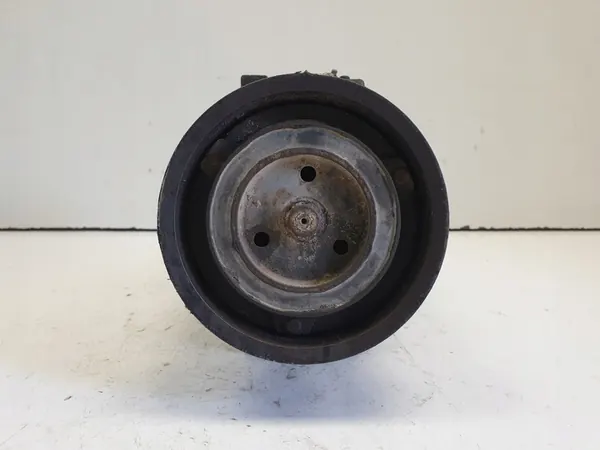 Compresseur de climatisation Land Rover OE JPB500110 image 4