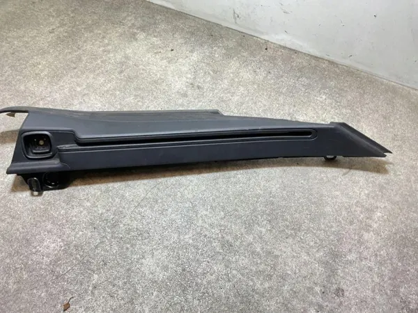 OEM A2186900426 Garniture de coffre Mercedes CLS image 4