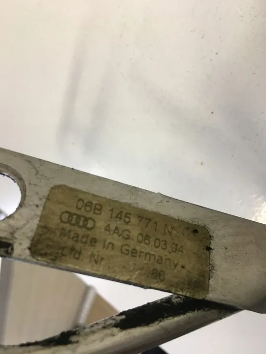 Tubo de Óleo Turbo AUDI A4 B6 B7 1.8T 06B145771N image 3