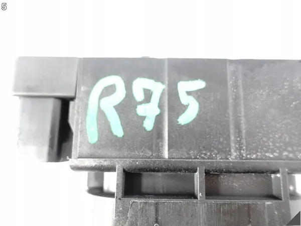 Conjunto de Válvulas de Suspensão AUDI A7 S7 RS7 4H0616013A image 6