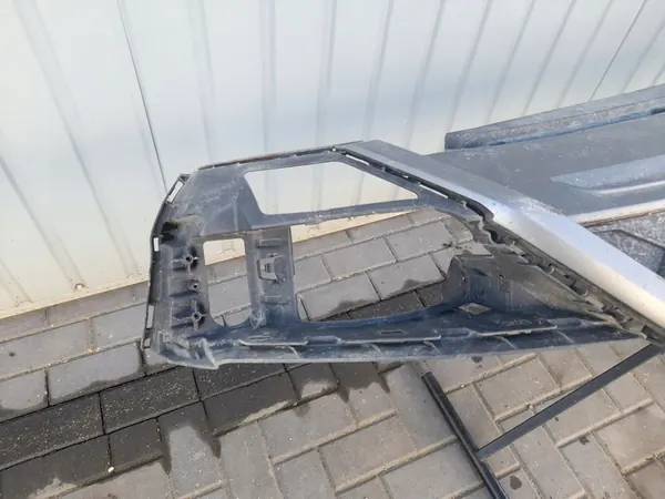 VW Tiguan II LIFT Etupuskuri Alapaneeli 5NN805903B image 2