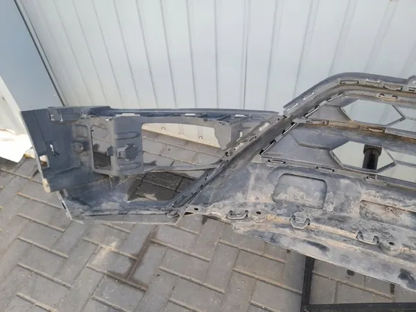 VW Tiguan II LIFT Etupuskuri Alapaneeli 5NN805903B image 9