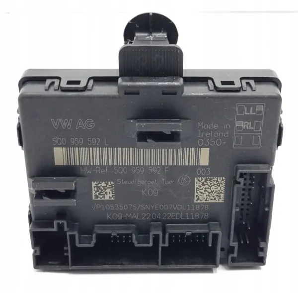 OEM 5Q0959592L Voor rechter deurmodule VW Touran image 4
