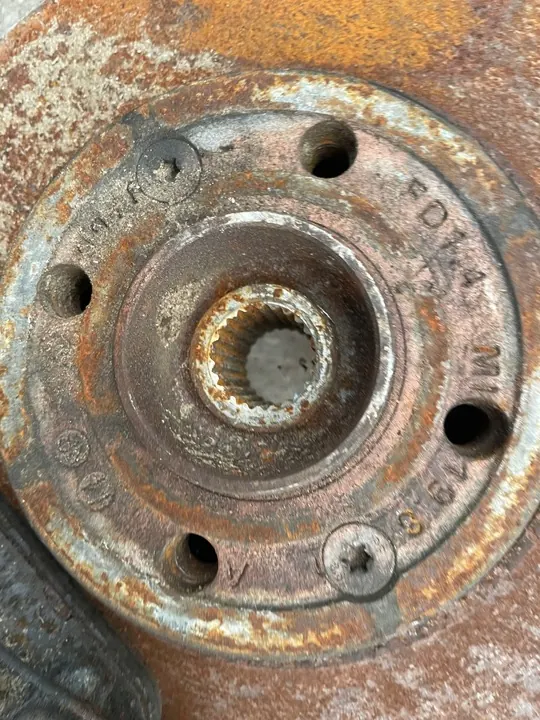 Snodo Ammortizzatore Destro Anteriore Renault Clio IV image 3