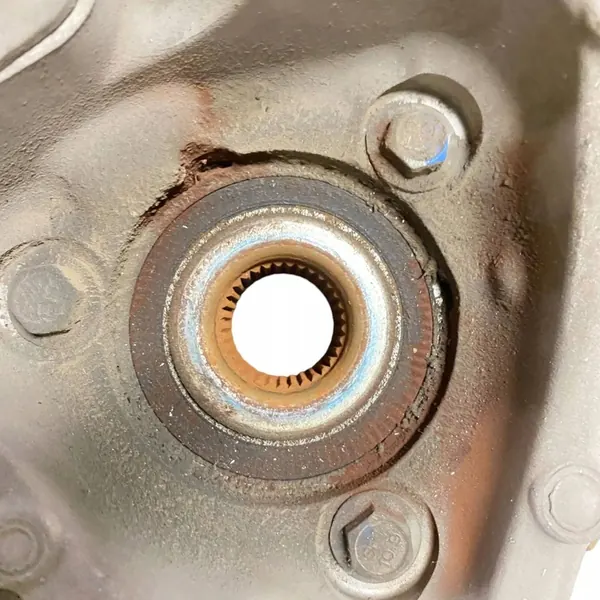 Chevrolet Camaro 2021 Mozzo ruota posteriore sinistro image 10