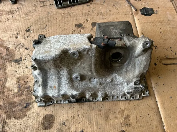 Oljetunna BMW 3 F30 N20/N26 Xdrive OEM image 2