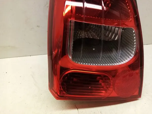 LÁMPARA TRASERA IZQUIERDA RENAULT TWINGO II 8200387888 image 4