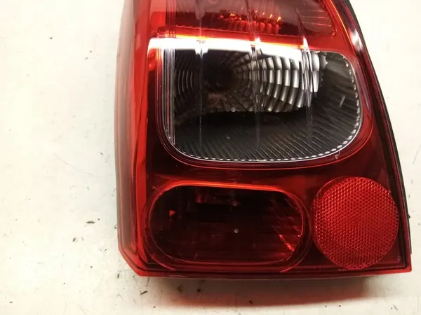 LÁMPARA TRASERA IZQUIERDA RENAULT TWINGO II 8200387888 image 6