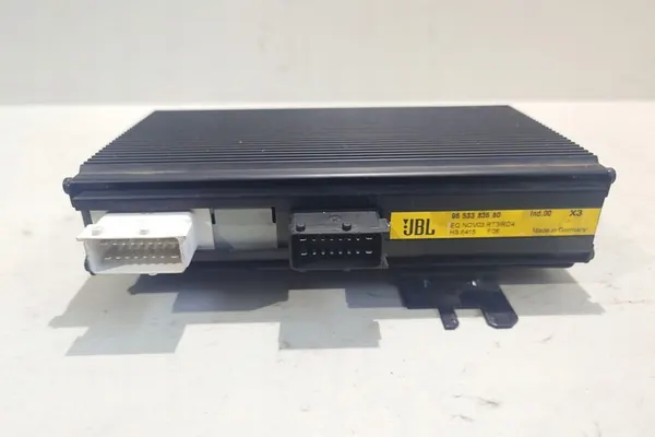 2006 Citroen C5 Verstärker HS6415 image 2