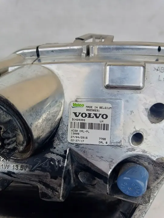 VOLVO XC60 13R - LUZES DIURNAS ESQUERDA 31420393 image 5
