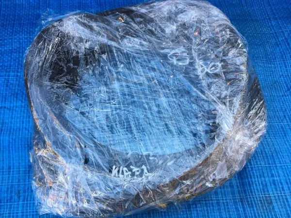 Audi Q5 80A Bagagelucks Tätning OEM 310126173915 image 3