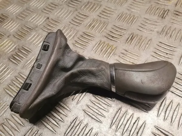 Pomo de cambio Mercedes-Benz C W203 OEM 2032673711 image 3