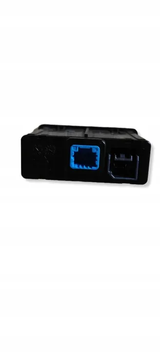 Tomada USB AUX OEM 280236599R para Renault Megane IV image 3
