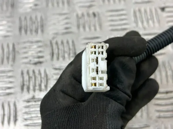 Toyota Mirai II Käsijarrumoduuli OEM 4631062010 image 10