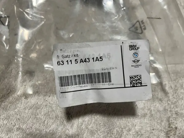 Linke Schiebeleuchte OEM 63115A431A5 für BMW 2 G42 image 7
