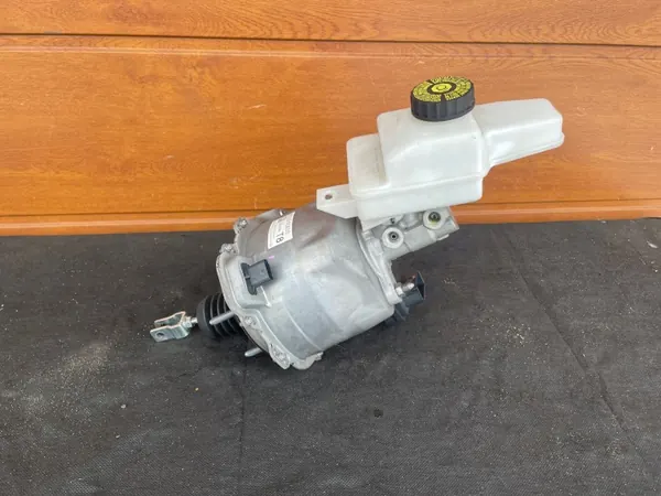 Pompe de frein Toyota OEM 47210-0D010 - Occasion Testée image 2
