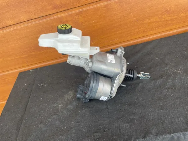 Pompe de frein Toyota OEM 47210-0D010 - Occasion Testée image 3