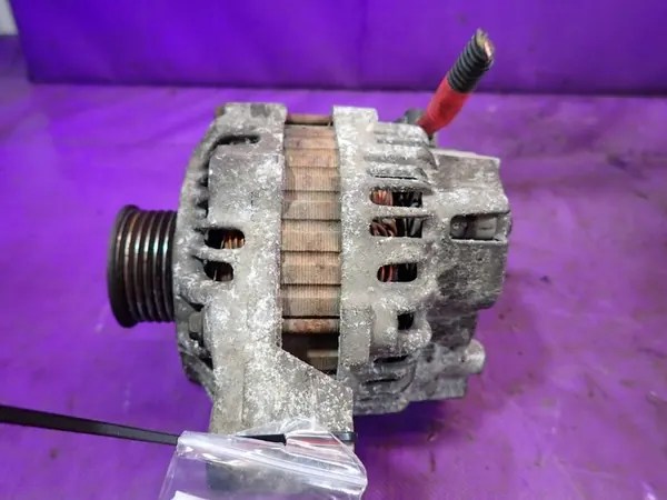 FORD FIESTA VI MK6 01-07 1.25 Vaihtovirtageneraattori 70A 2S6T10300CB image 3