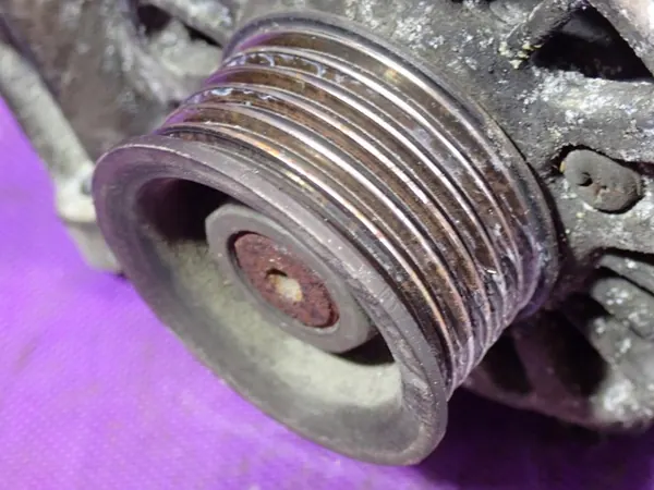 FORD FIESTA VI MK6 01-07 1.25 Vaihtovirtageneraattori 70A 2S6T10300CB image 5