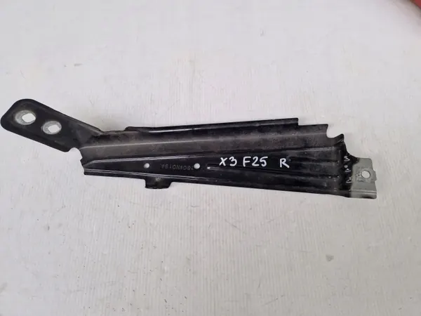 Soporte de guardabarros BMW OEM 7267326 derecho image 2