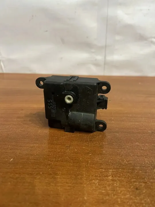 Klapin moottori OEM D2217 Renault Laguna III 2011 image 3