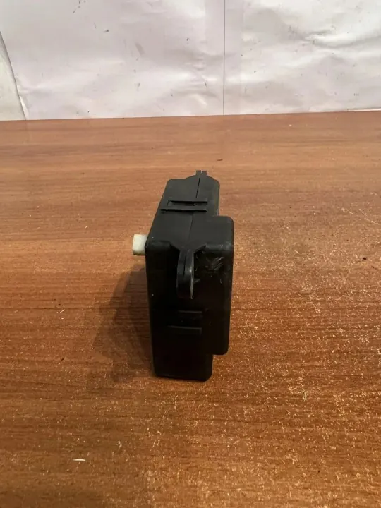 Klapin moottori OEM D2217 Renault Laguna III 2011 image 6