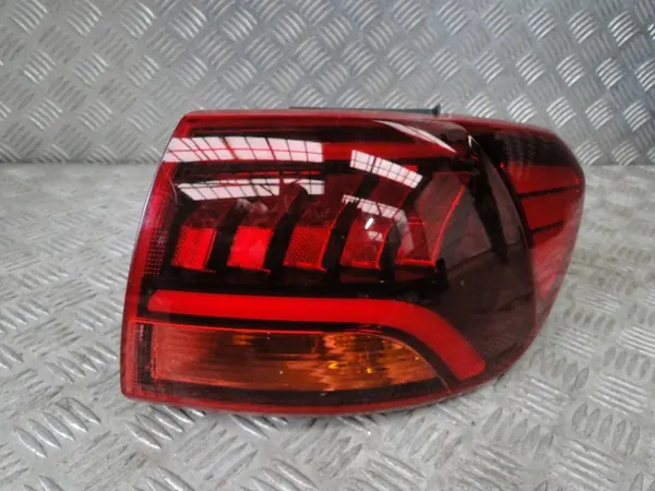 Lámpara Trasera Derecha Kia Sorento III 92402-C5500 image 3