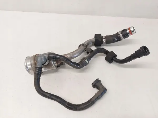 BMW Tankstutzen OEM 7489630 für 3er G20/G21 image 4