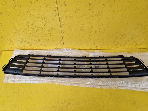 Griglia Paraurti Centrale VW Touran II 10- 1T0853677D image 5