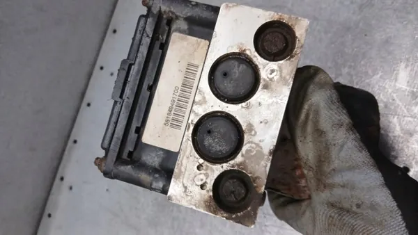 ABS-pomp OEM 98AG-2M110-CA voor Ford Focus MK1 image 4