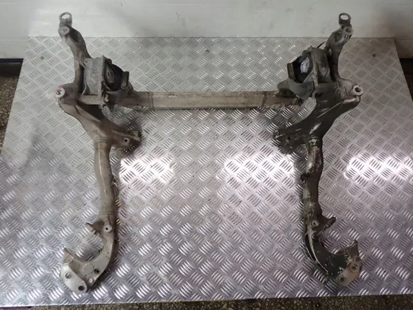 Subchasis delantero Audi OE para A4 S4 B8 8K image 2