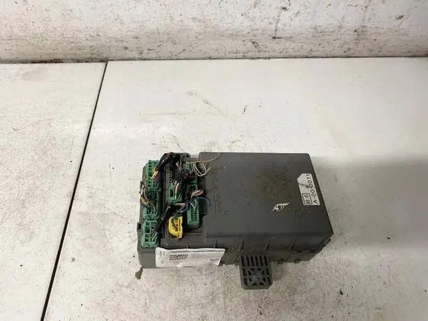 Caixa de Fusíveis Honda Accord 2006 2.0L A000011 image 2