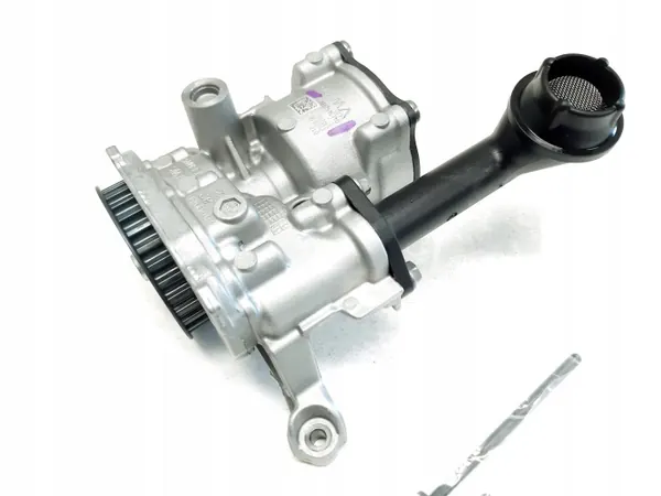 Käytetty öljypumppu OEM 04L145208K Audi A3 8V:lle image 4